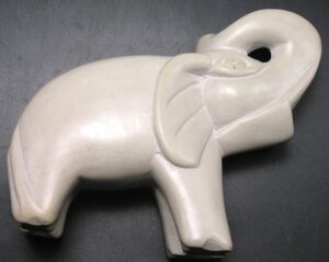 Kenya Soapstone Carvings - choice of Elephant or Giraffe - Image 8