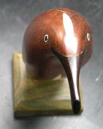 Siwok Wood Figurine of a PENGUIN from Argentina w Bone Inlay, 6"  T - Image 3