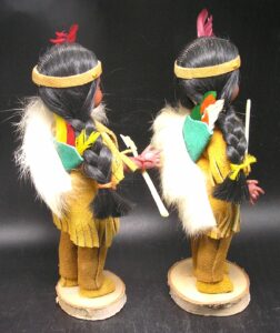 Pair 1960s Carlson Woodland AmerIcan Indian Dolls w beaded buckskin suede outfit - Image 10