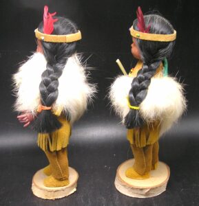 Pair 1960s Carlson Woodland AmerIcan Indian Dolls w beaded buckskin suede outfit - Image 8