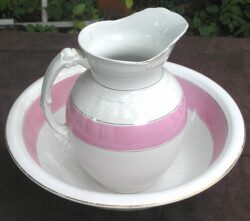 Victorian / Edwardian Antique Stoneware Pitcher & Basin Washstand Set, Pink - Image 9